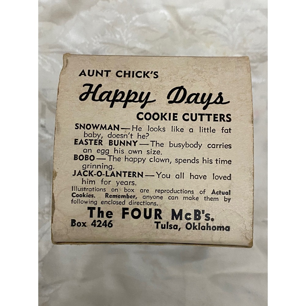 Aunt Chick's Happy Days Easter Bunny Snowman Clown Pumpkin Cookie Cutters Box - Picture 2 of 6